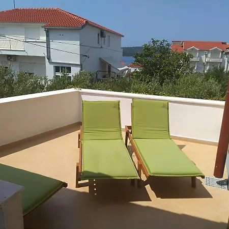 Apartmani Petra Trogir Exterior photo