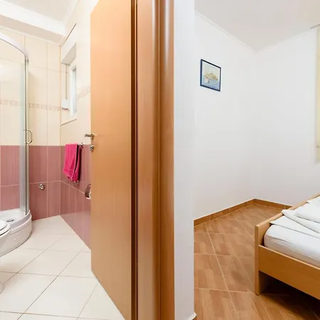 Apartmani Petra Trogir Exterior photo